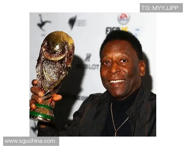 足球8号的传奇之路:从少年梦想到职业巅峰的奋斗历程